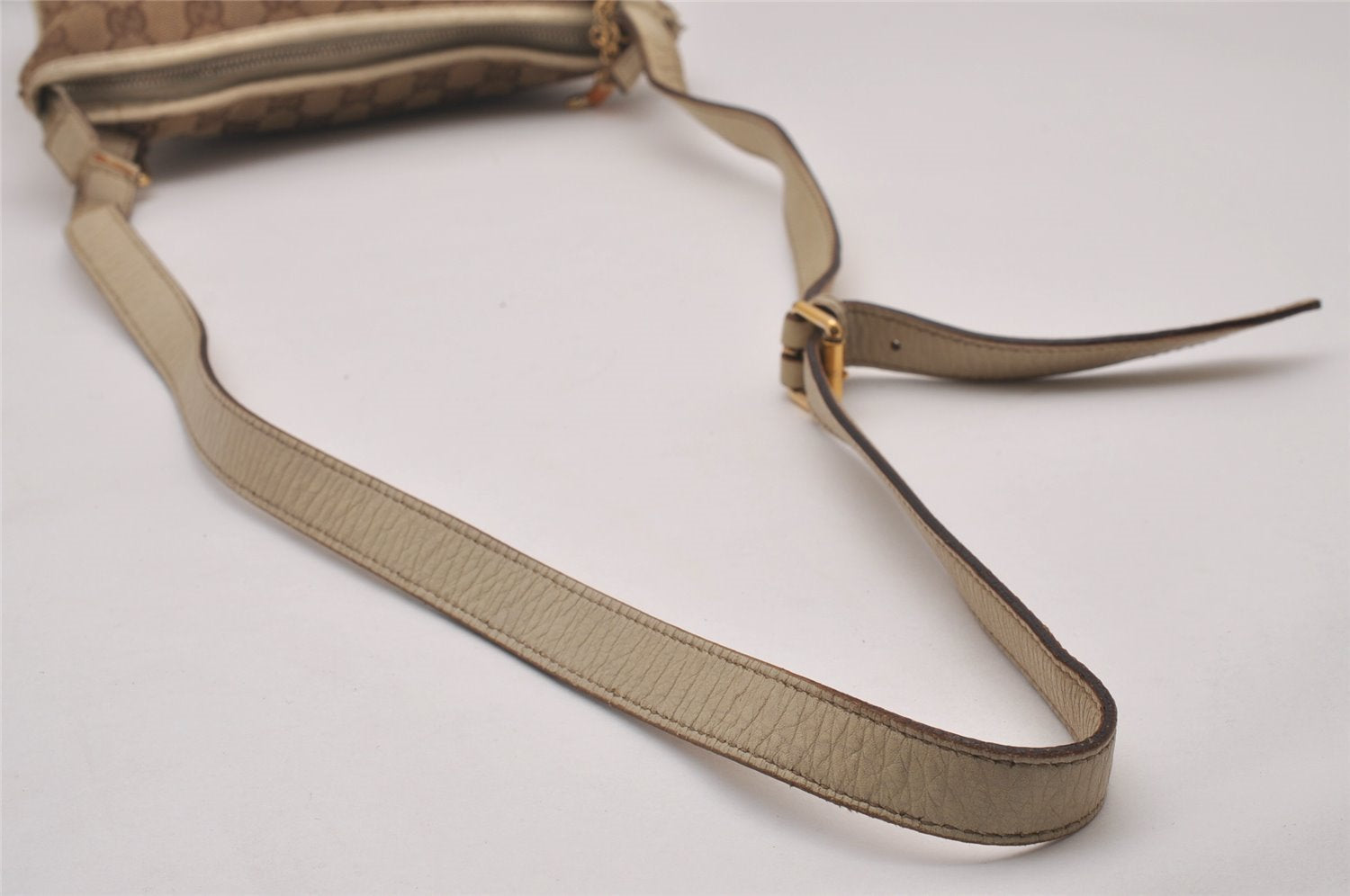 Authentic GUCCI Sherry Line Shoulder Bag GG Canvas Leather 144388 Brown 5446I