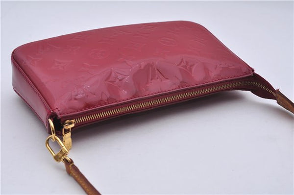 Authentic Louis Vuitton Vernis Pochette Accessoires Pouch Red M91577 LV 5450E