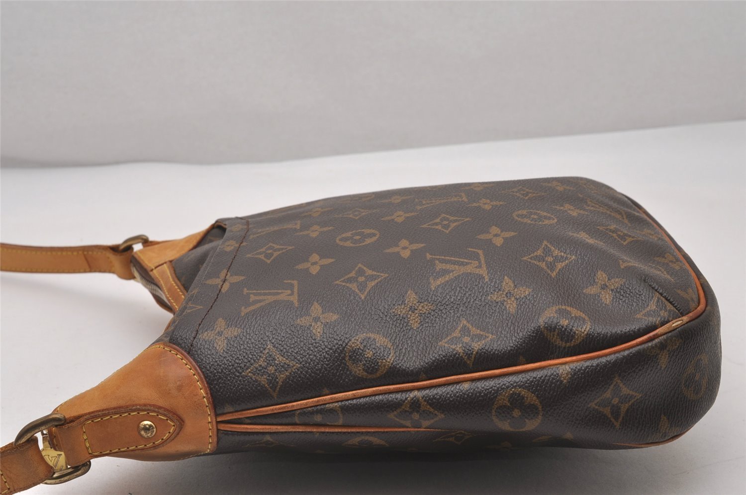 Authentic Louis Vuitton Monogram Odeon PM Shoulder Cross Bag M56390 LV 5450I