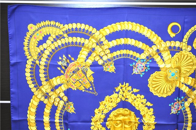 Authentic HERMES Carre 90 Scarf 