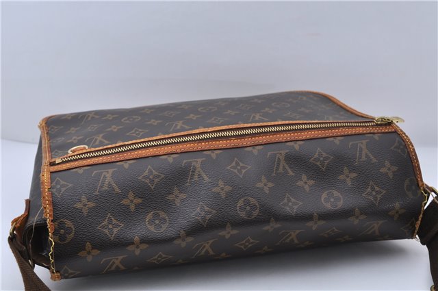 Auth LOUIS VUITTON Monogram Messenger Bosphore GM Shoulder Bag M40105 LV 5463C