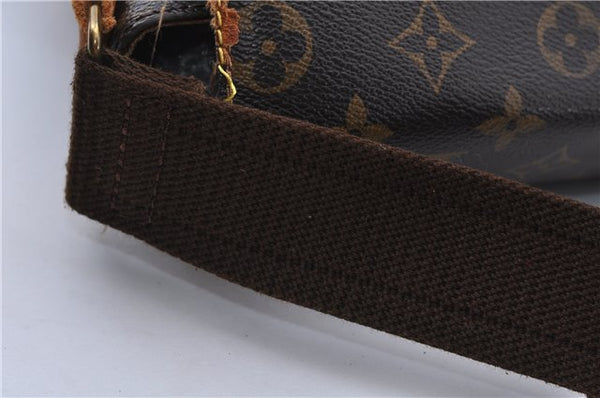 Auth LOUIS VUITTON Monogram Messenger Bosphore GM Shoulder Bag M40105 LV 5463C