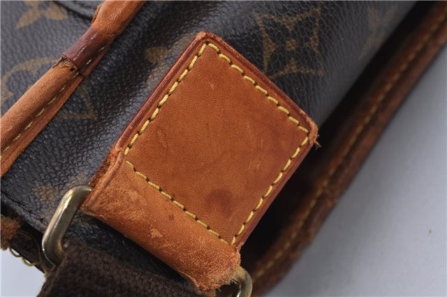 Auth LOUIS VUITTON Monogram Messenger Bosphore GM Shoulder Bag M40105 LV 5463C