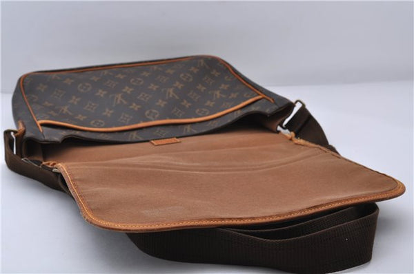 Auth LOUIS VUITTON Monogram Messenger Bosphore GM Shoulder Bag M40105 LV 5463C