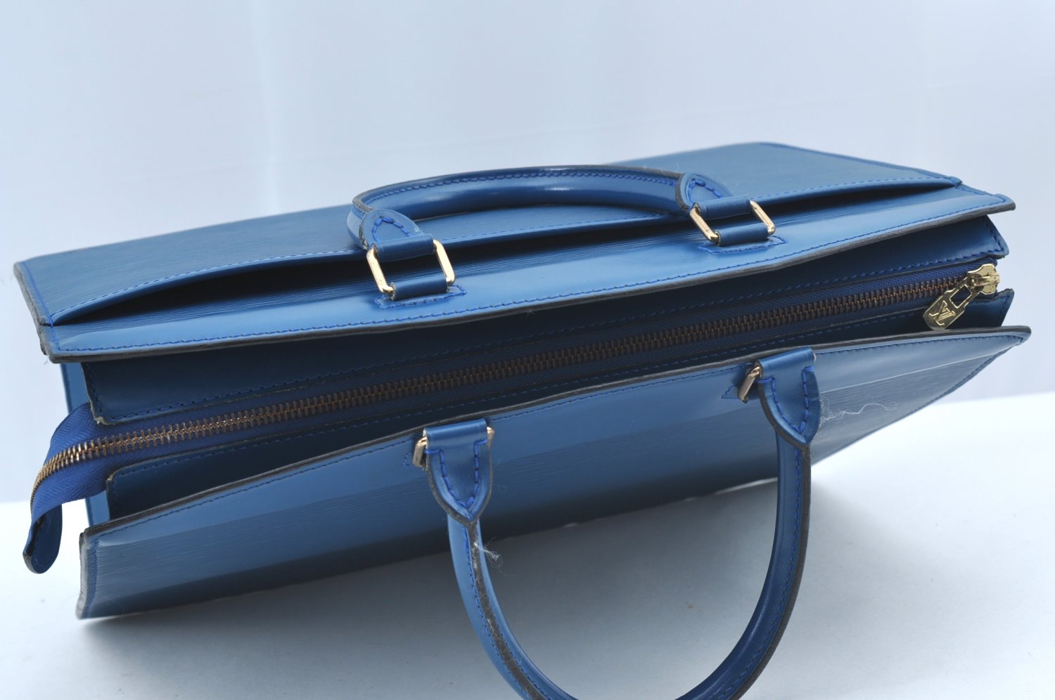 Authentic Louis Vuitton Epi Riviera Hand Bag Blue M48185 LV 5467I