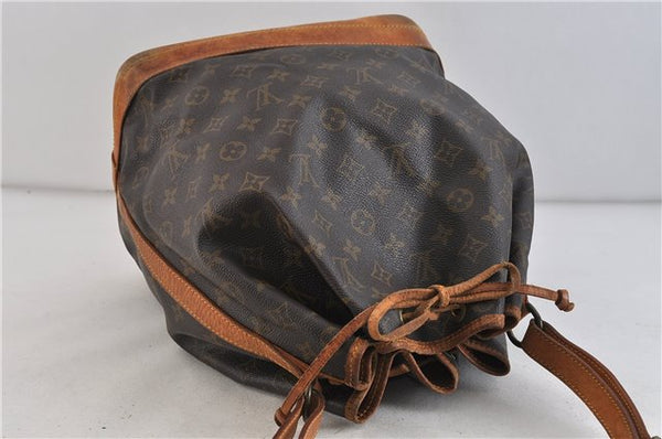 Authentic LOUIS VUITTON Monogram Noe Shoulder Bag M42224 LV 5470C