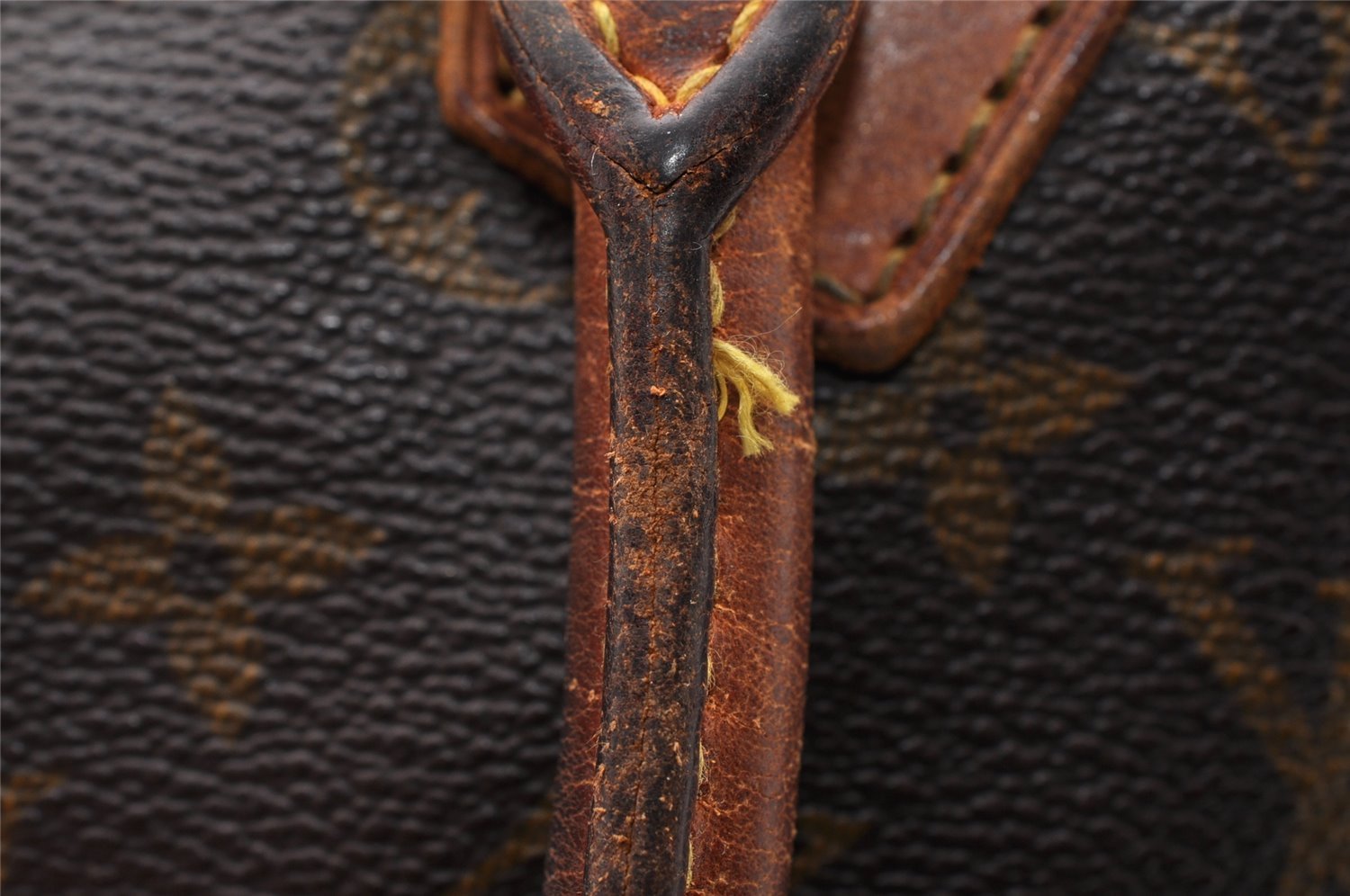 Authentic Louis Vuitton Monogram Alma Hand Bag Purse M51130 LV 5472I