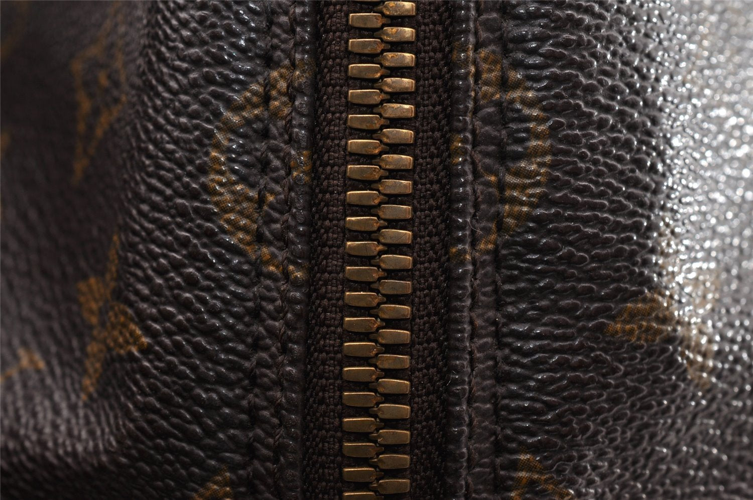 Authentic Louis Vuitton Monogram Alma Hand Bag Purse M51130 LV 5472I