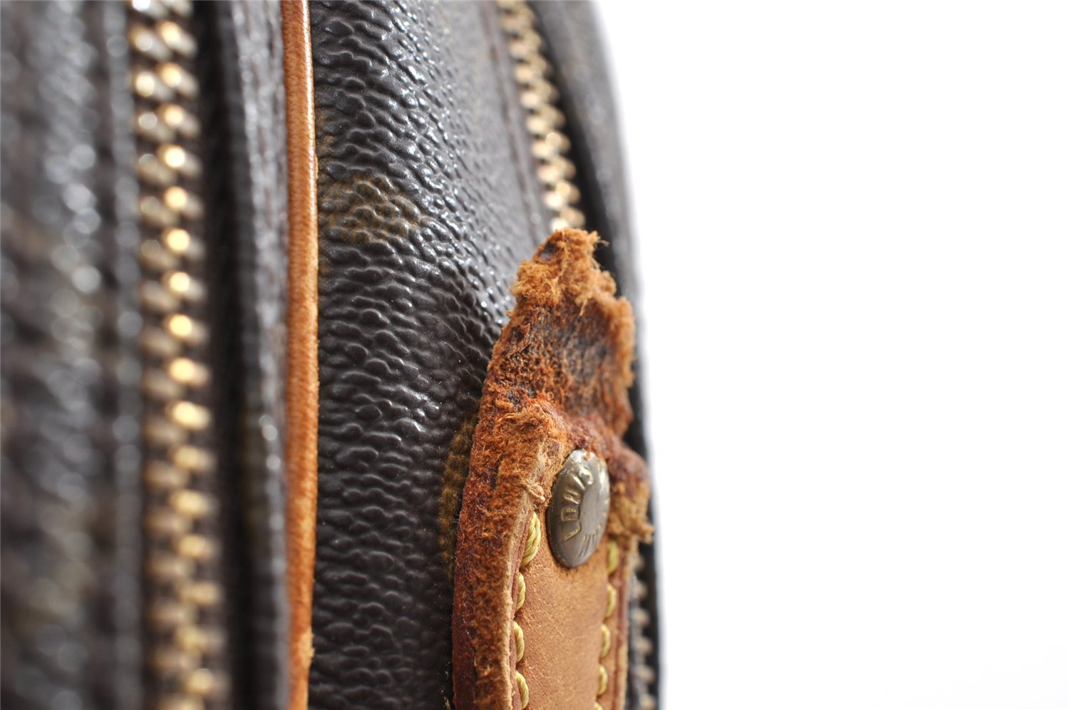 Authentic Louis Vuitton Monogram Reporter PM Shoulder Bag M45254 LV Junk 5478I