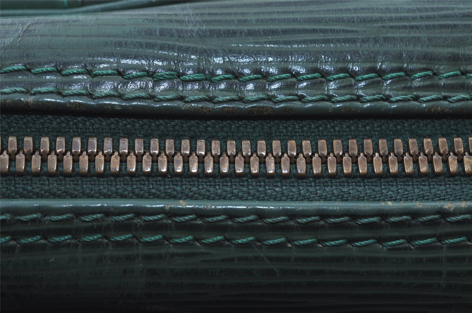 Authentic Louis Vuitton Epi Porte Documents Voyage Briefcase M54474 Green  5482I