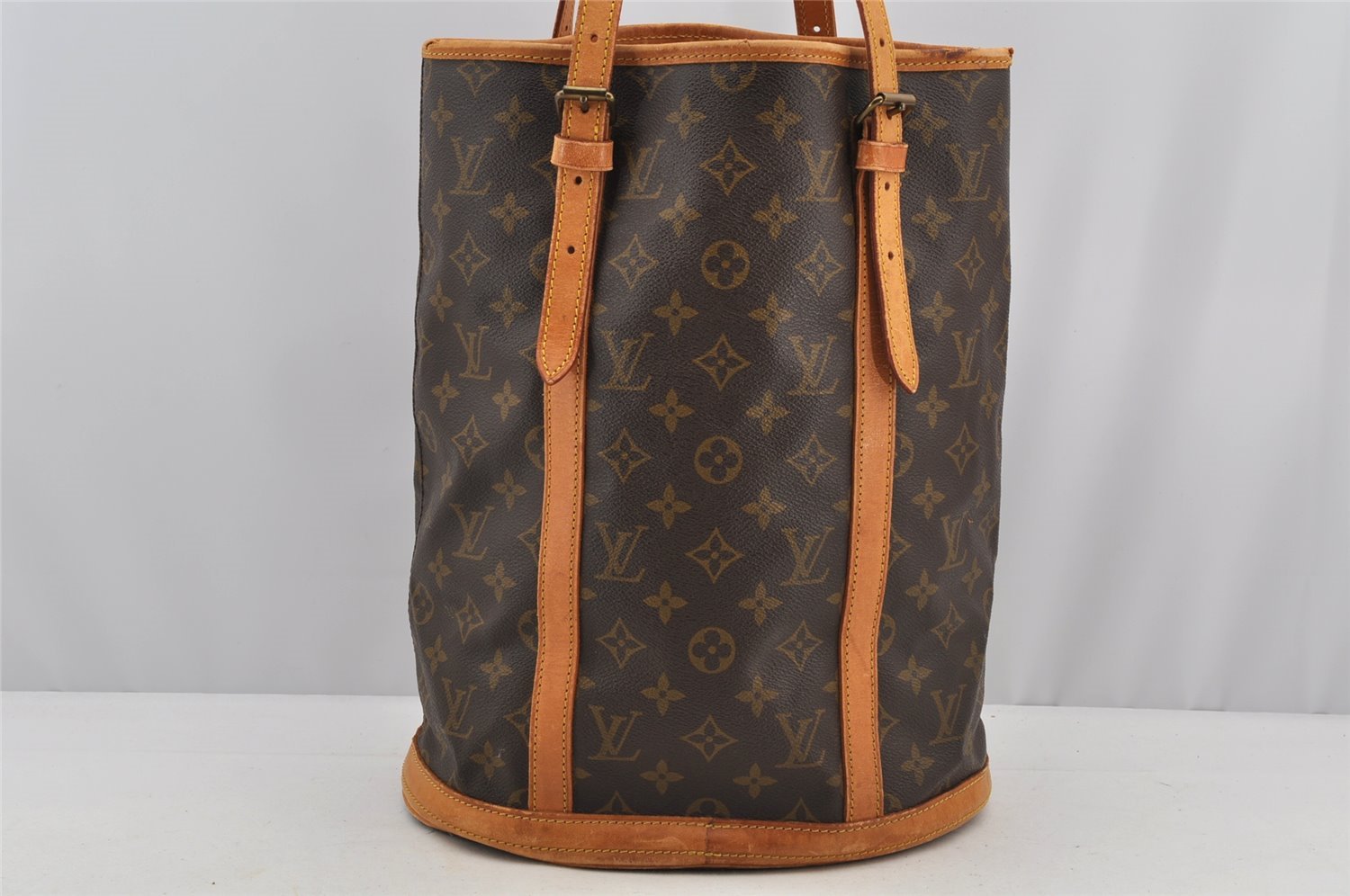 Authentic Louis Vuitton Monogram Bucket GM Shoulder Bag Old Model Junk 5483I