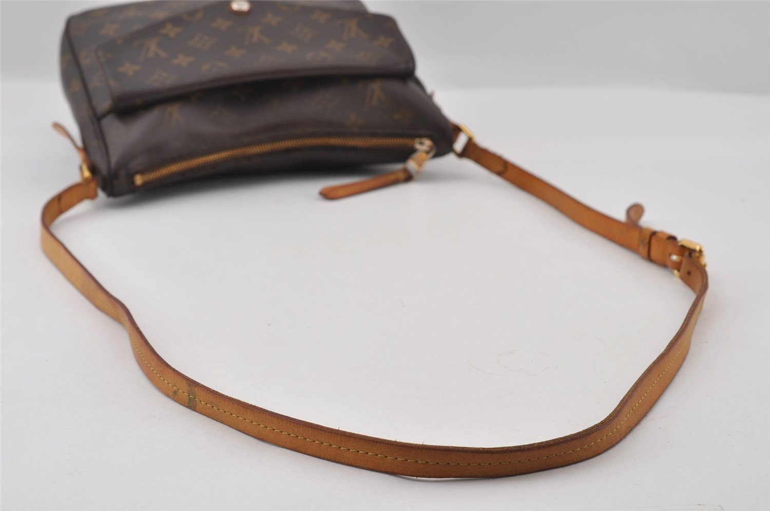 Authentic Louis Vuitton Monogram Mabillon Shoulder Cross Bag M41679 LV 5485I