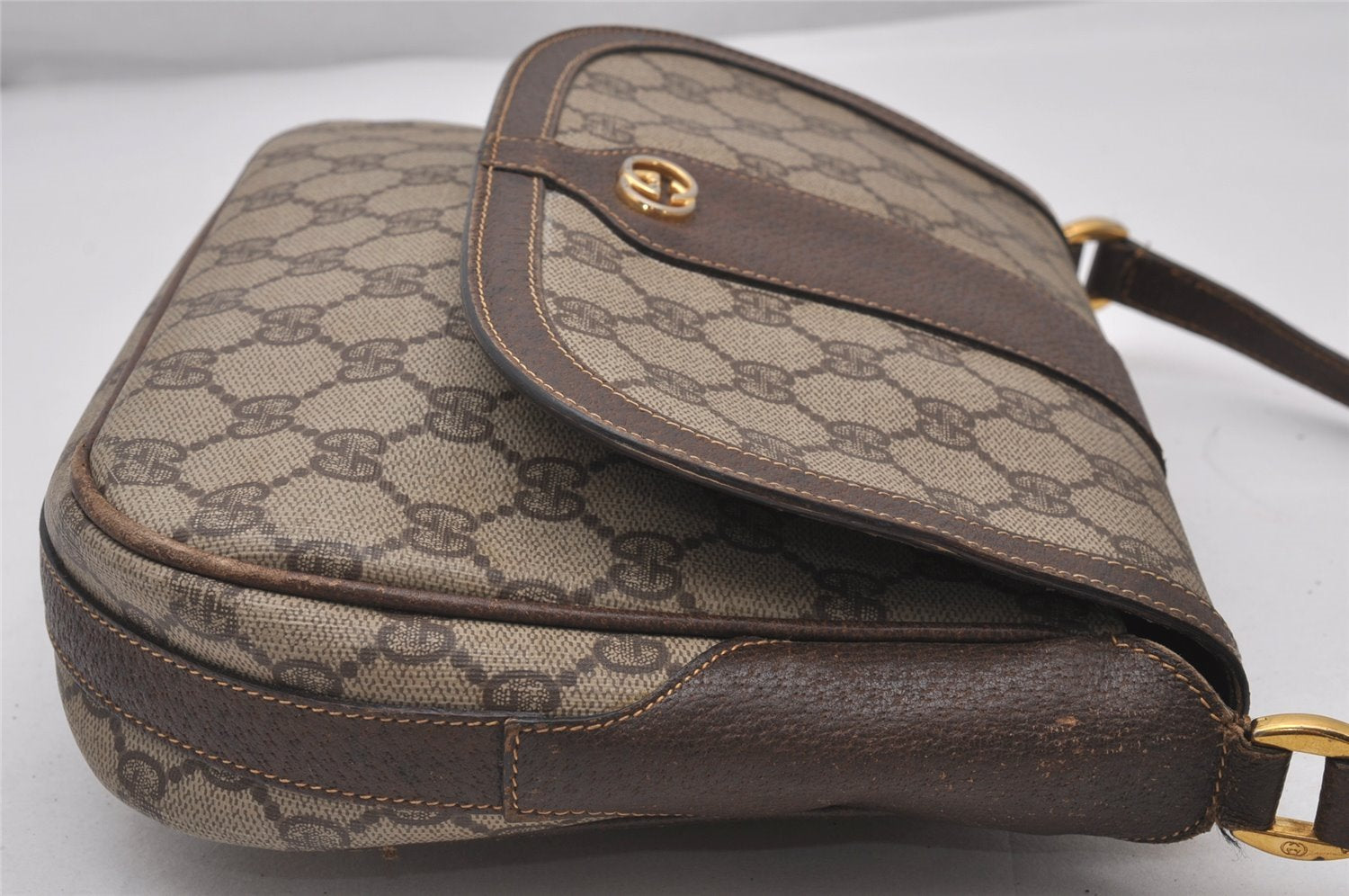 Authentic GUCCI Shoulder Cross Body Bag Purse GG PVC Leather Brown Junk 5487I
