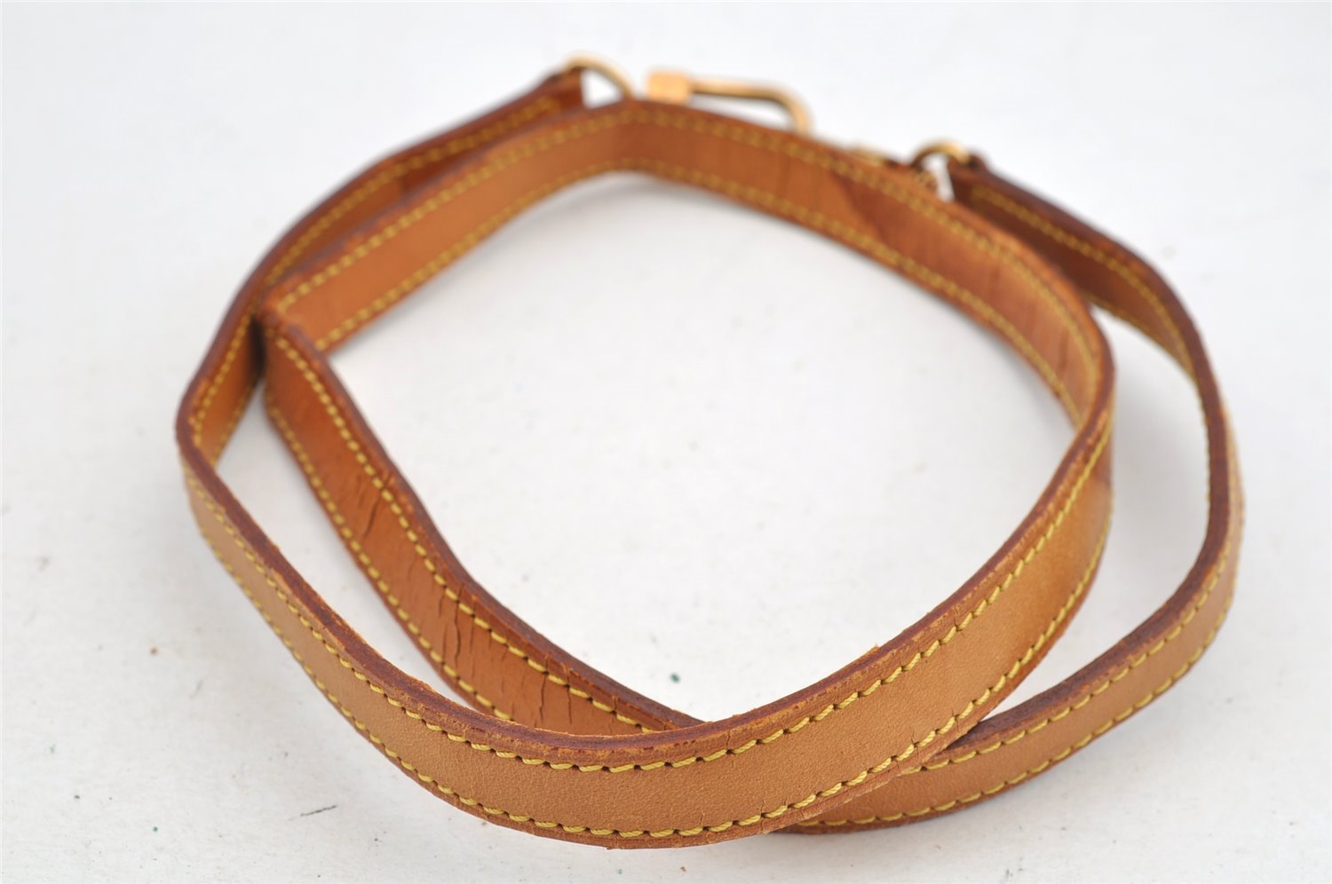 Authentic Louis Vuitton Leather Shoulder Strap Beige 39.4