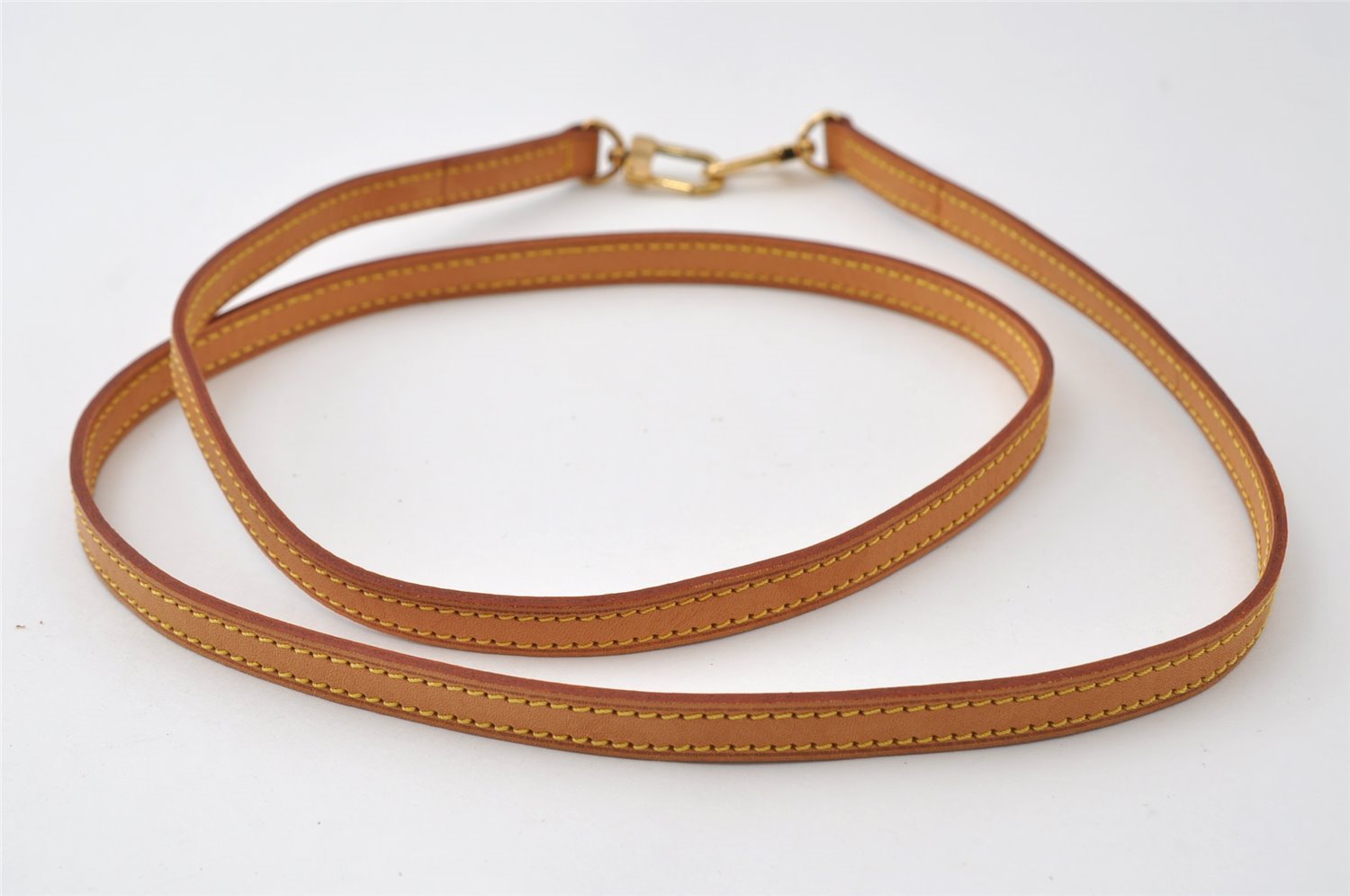 Authentic Louis Vuitton Leather Shoulder Strap Beige 46.9