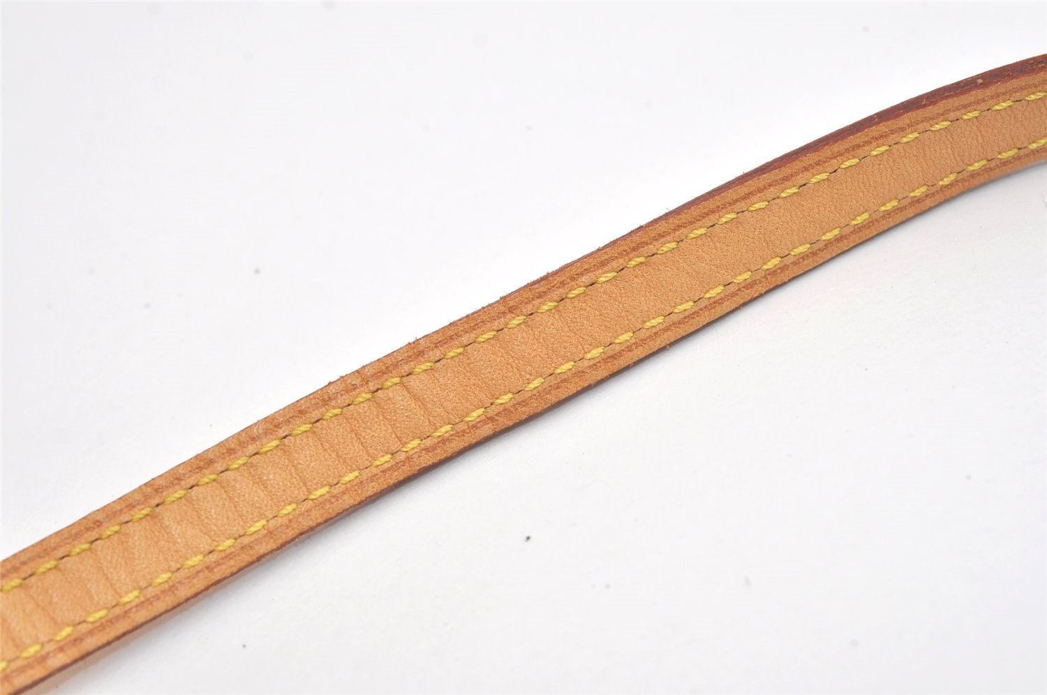 Authentic Louis Vuitton Leather Shoulder Strap Beige 46.9