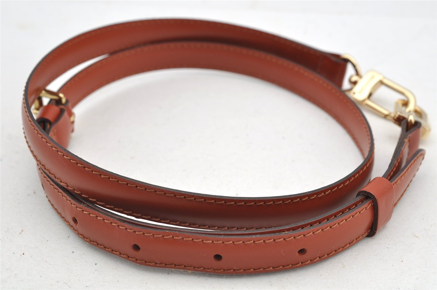 Authentic Louis Vuitton Leather Shoulder Strap Brown 40.2-47