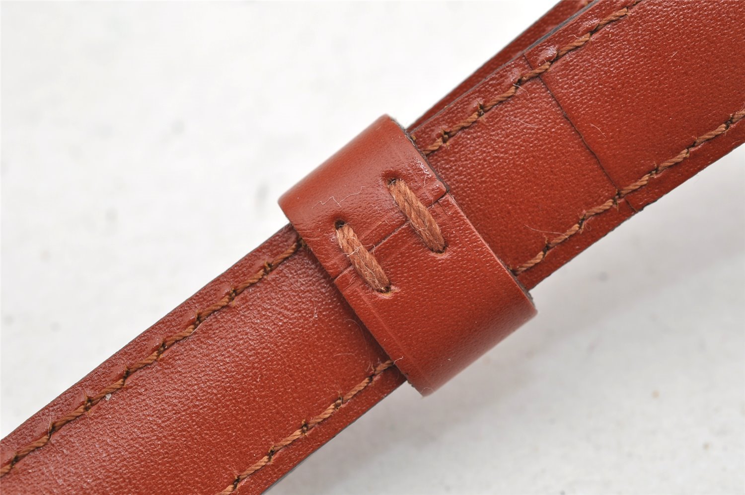 Authentic Louis Vuitton Leather Shoulder Strap Brown 40.2-47