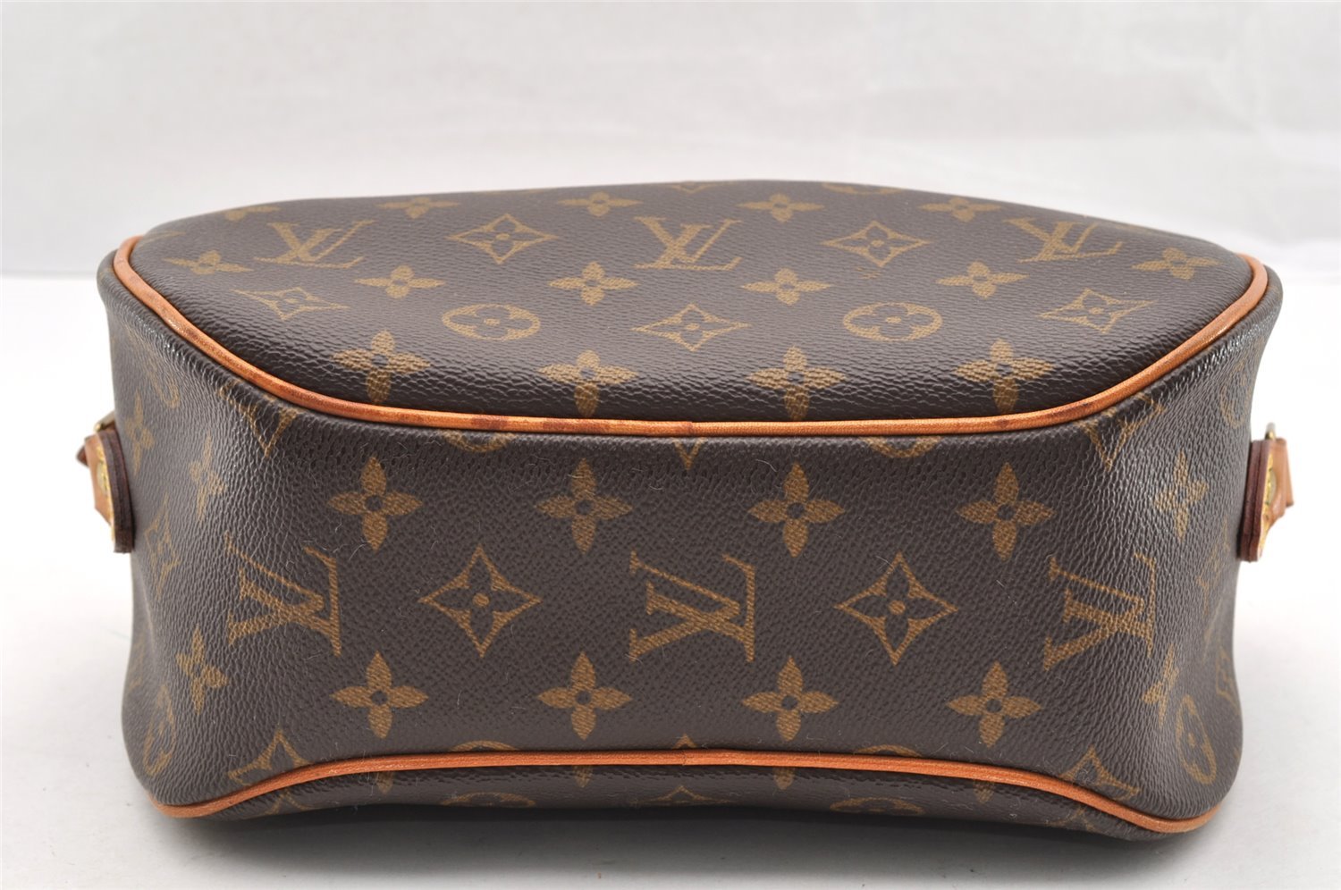 Authentic Louis Vuitton Monogram Blois Shoulder Cross Body Bag M51221 LV 5510I