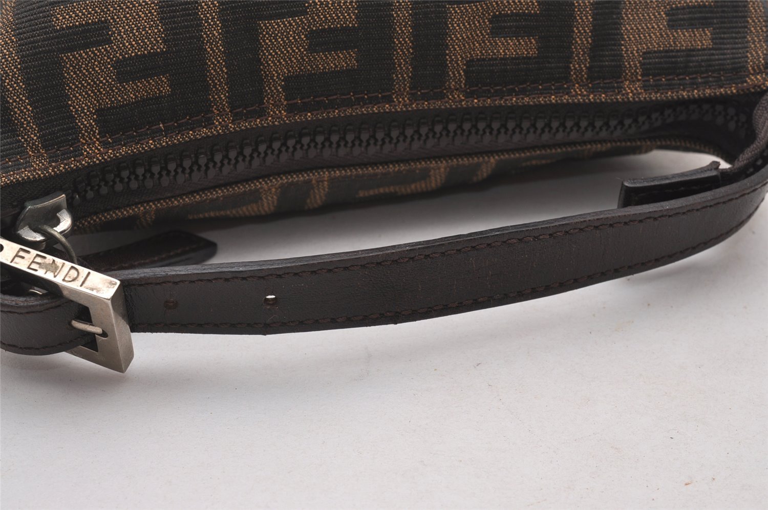 Authentic FENDI Vintage Zucca Hand Bag Purse Canvas Leather Brown Junk 5511I