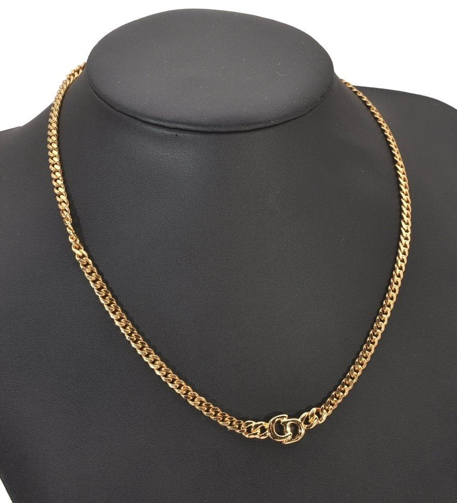 Authentic Christian Dior Gold Tone Chain Pendant Necklace CD 5523I