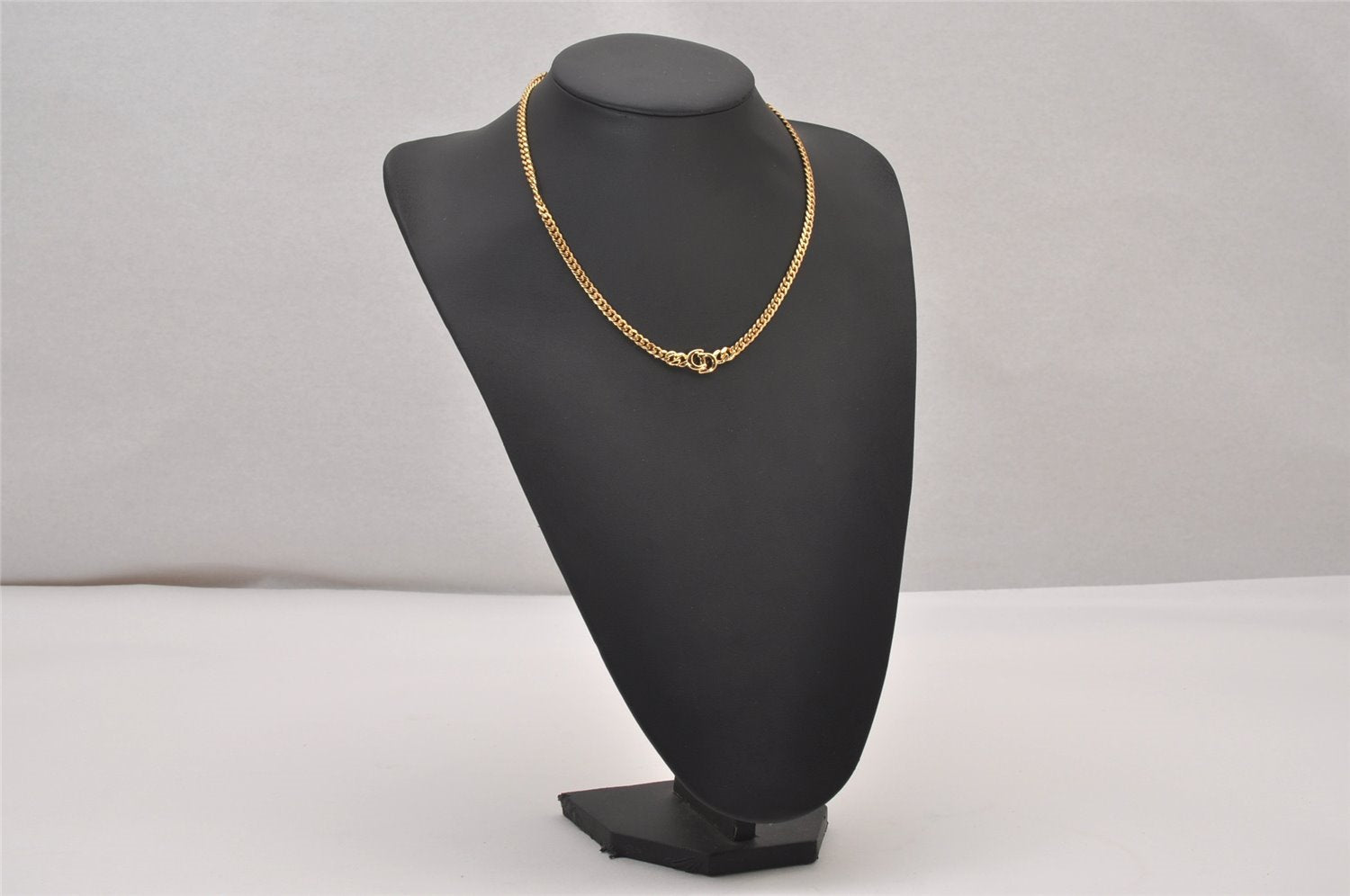 Authentic Christian Dior Gold Tone Chain Pendant Necklace CD 5523I