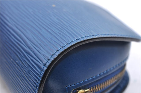 Authentic LOUIS VUITTON Epi Dauphine Cosmetic Pouch Blue M48445 LV 5526C