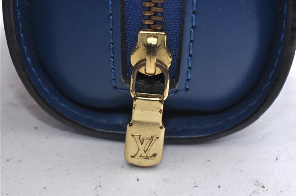 Authentic LOUIS VUITTON Epi Dauphine Cosmetic Pouch Blue M48445 LV 5526C