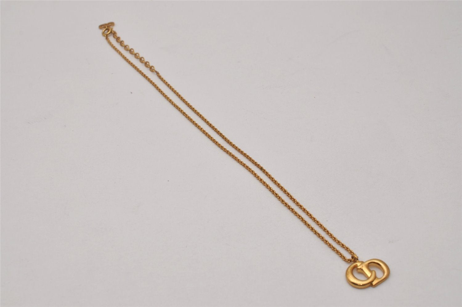 Authentic Christian Dior Gold Tone Chain Pendant Necklace CD 5526I