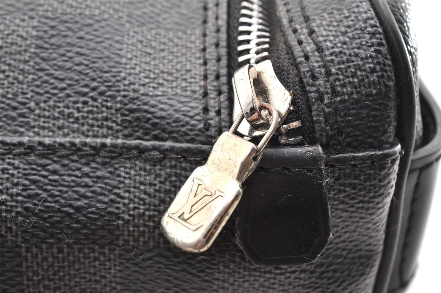 Authentic Louis Vuitton Damier Graphite Toiletry Hand Bag Pouch N47625 LV 5539I