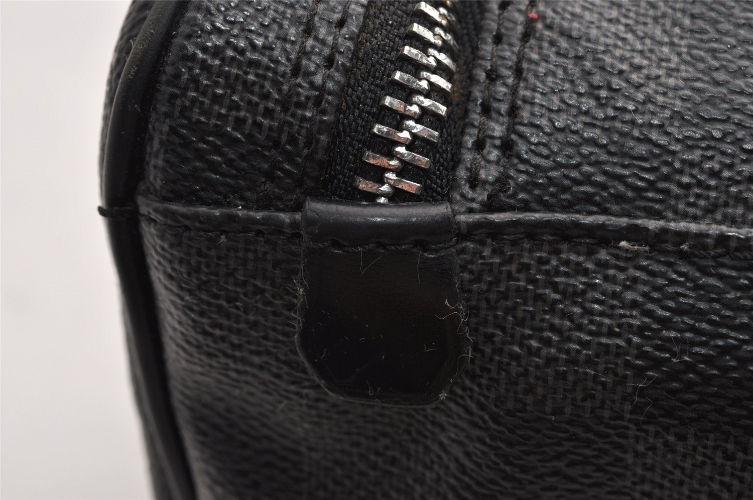 Authentic Louis Vuitton Damier Graphite Toiletry Hand Bag Pouch N47625 LV 5539I