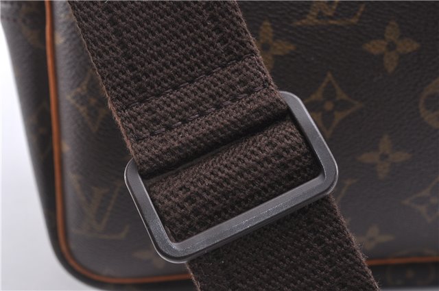 Authentic Louis Vuitton Monogram Reporter GM Shoulder Cross Bag M45252 LV 5545F