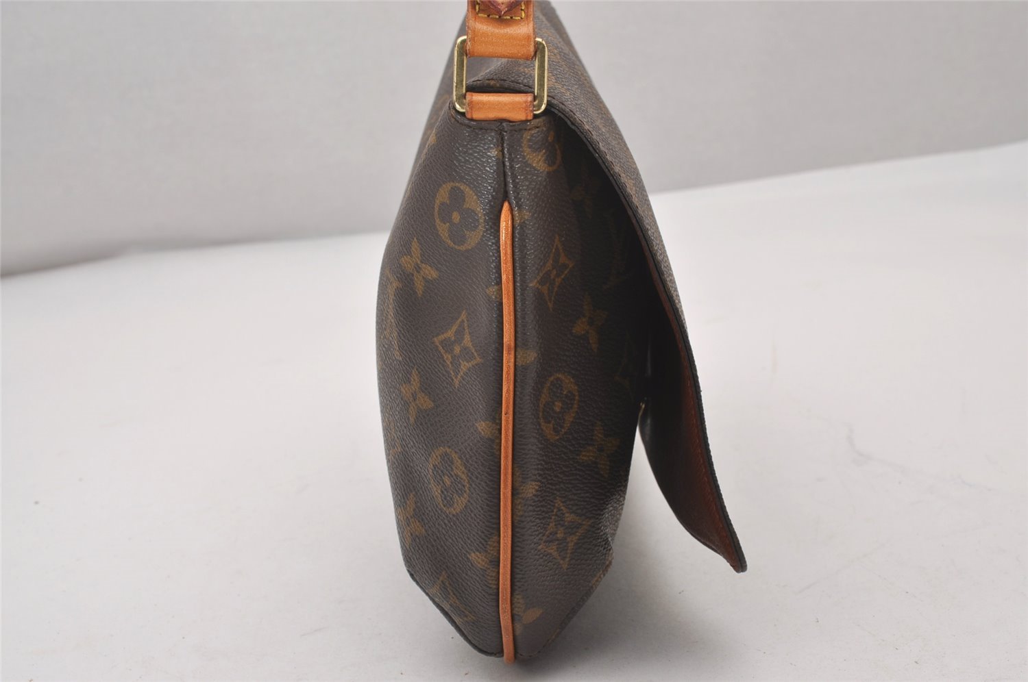 Authentic Louis Vuitton Monogram Musette Tango Shoulder Bag M51257 LV 5560I