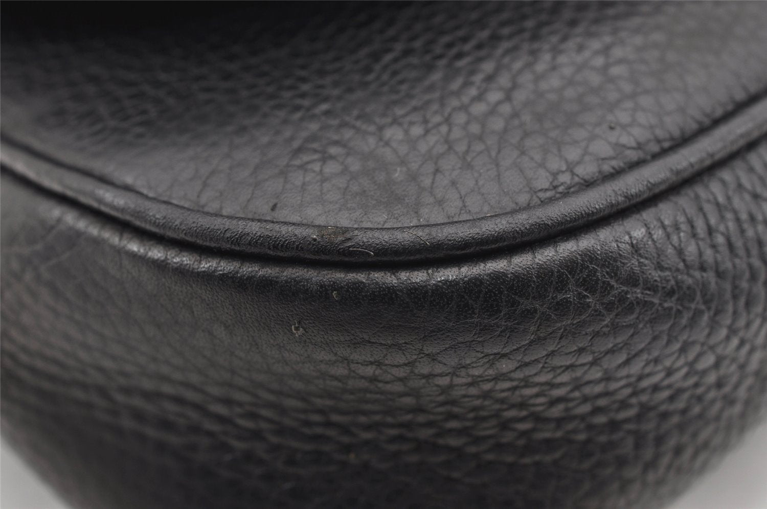 Authentic GUCCI SOHO Chain Shoulder Cross Body Bag Leather 536224 Black 5561I