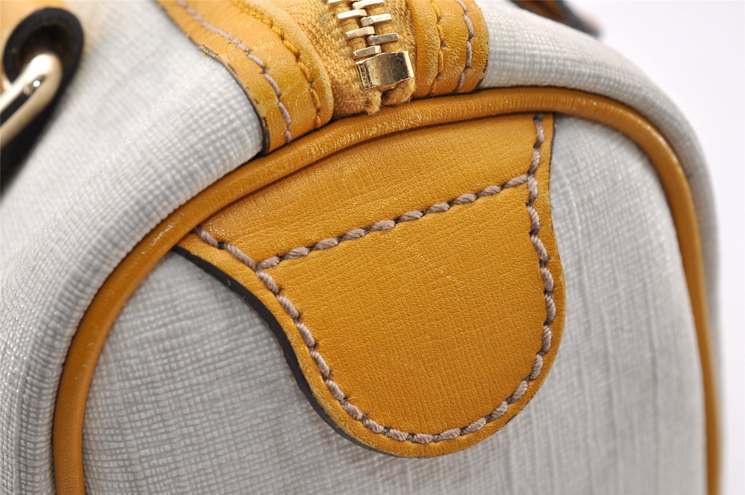 Authentic GUCCI Hand Boston Bag Purse GG PVC Leather 193604 White 5564I