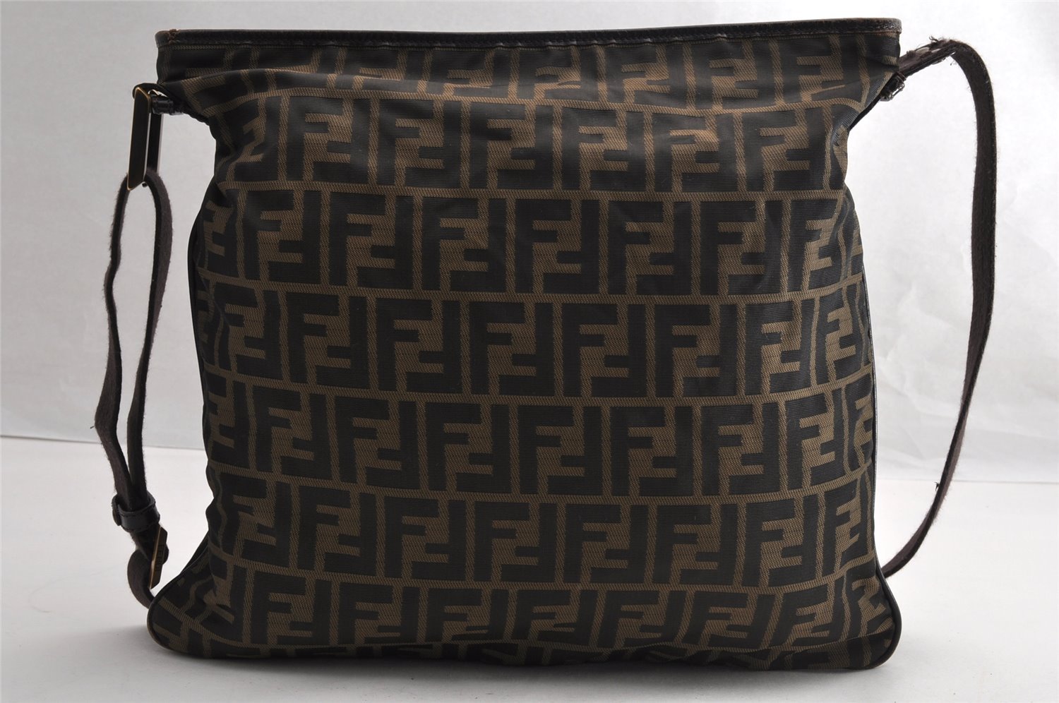 Authentic FENDI Zucca Shoulder Cross Body Bag Nylon Leather Brown Black 5574I