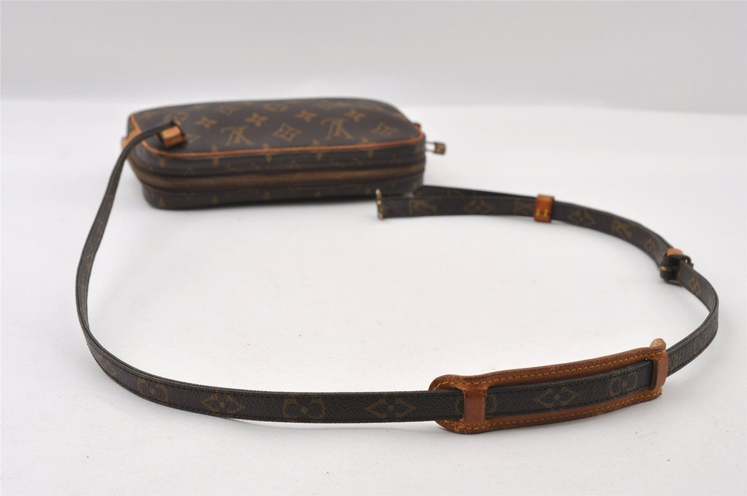 Auth Louis Vuitton Monogram Marly Bandouliere Shoulder Bag M51828 LV Junk 5579I