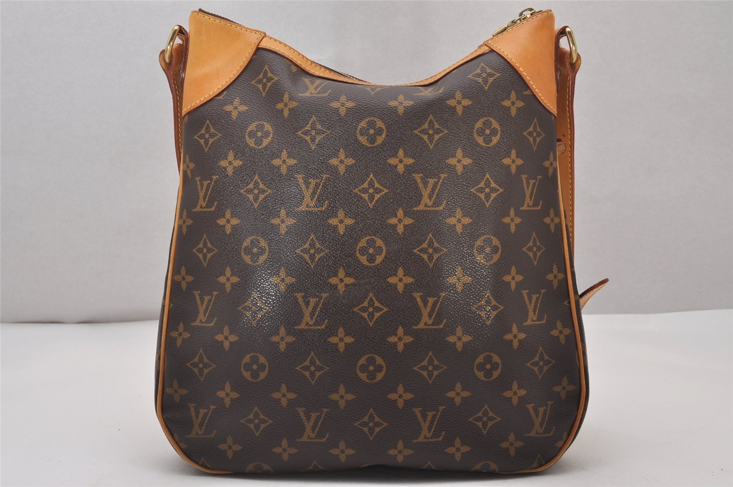 Authentic Louis Vuitton Monogram Odeon MM Shoulder Cross Bag M56389 LV 5589I