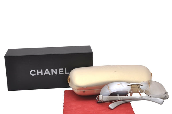 Authentic CHANEL Vintage Sunglasses CC Logo CoCo Plastic 4037 Silver Box 5592I