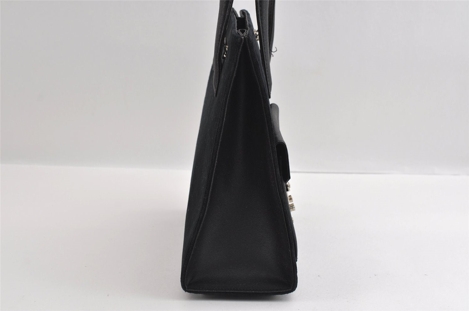 Authentic FENDI Vintage 2Way Shoulder Hand Bag Purse Velour Leather Black 5604I