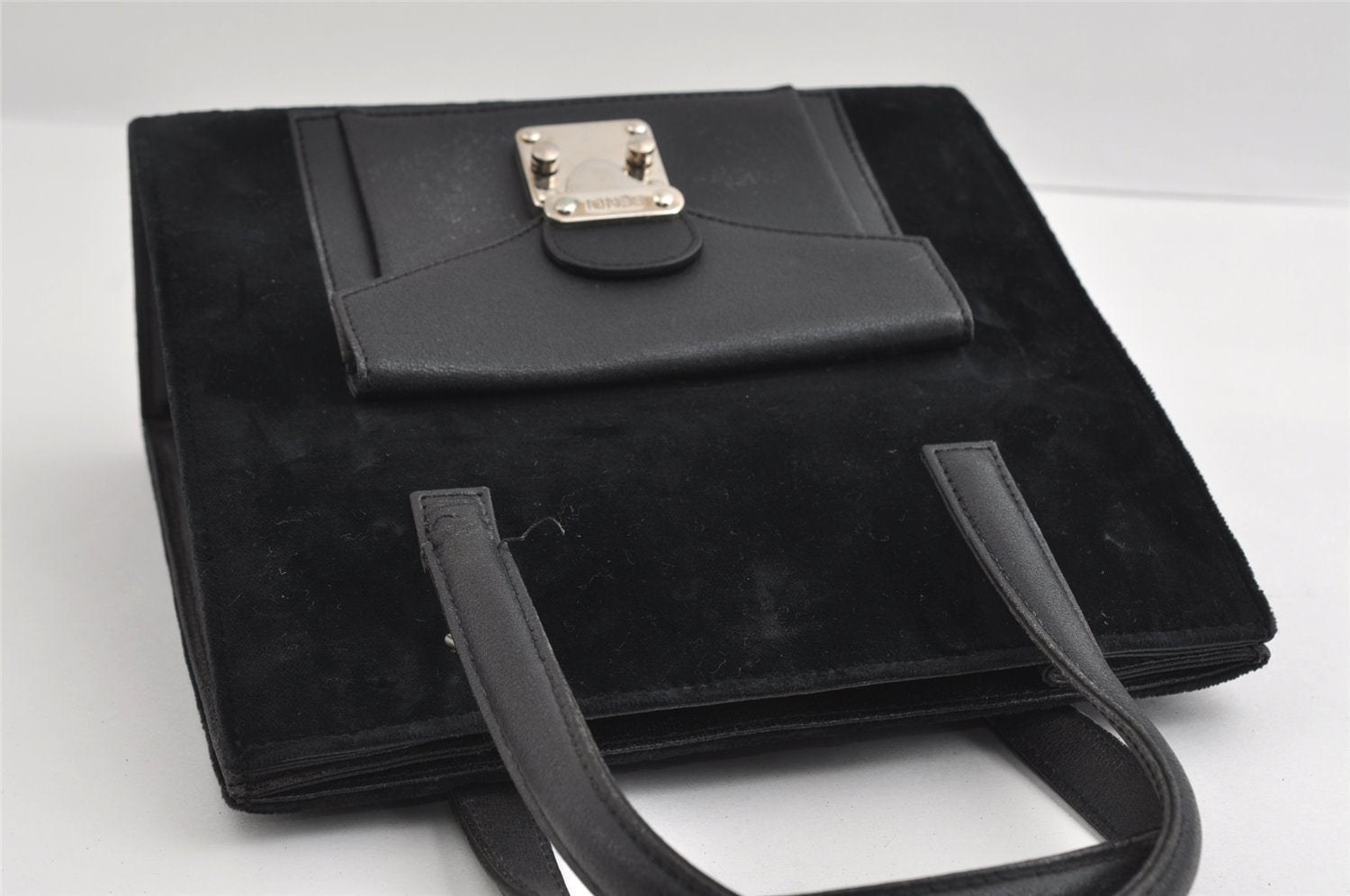Authentic FENDI Vintage 2Way Shoulder Hand Bag Purse Velour Leather Black 5604I