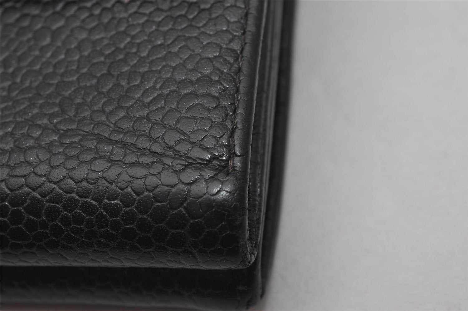 Authentic CHANEL Caviar Skin Vintage CC Logo Trifold Wallet Purse Black 5607I