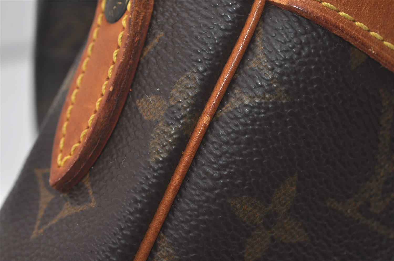 Authentic Louis Vuitton Monogram Danube Shoulder Cross Bag M45266 Junk 5611I