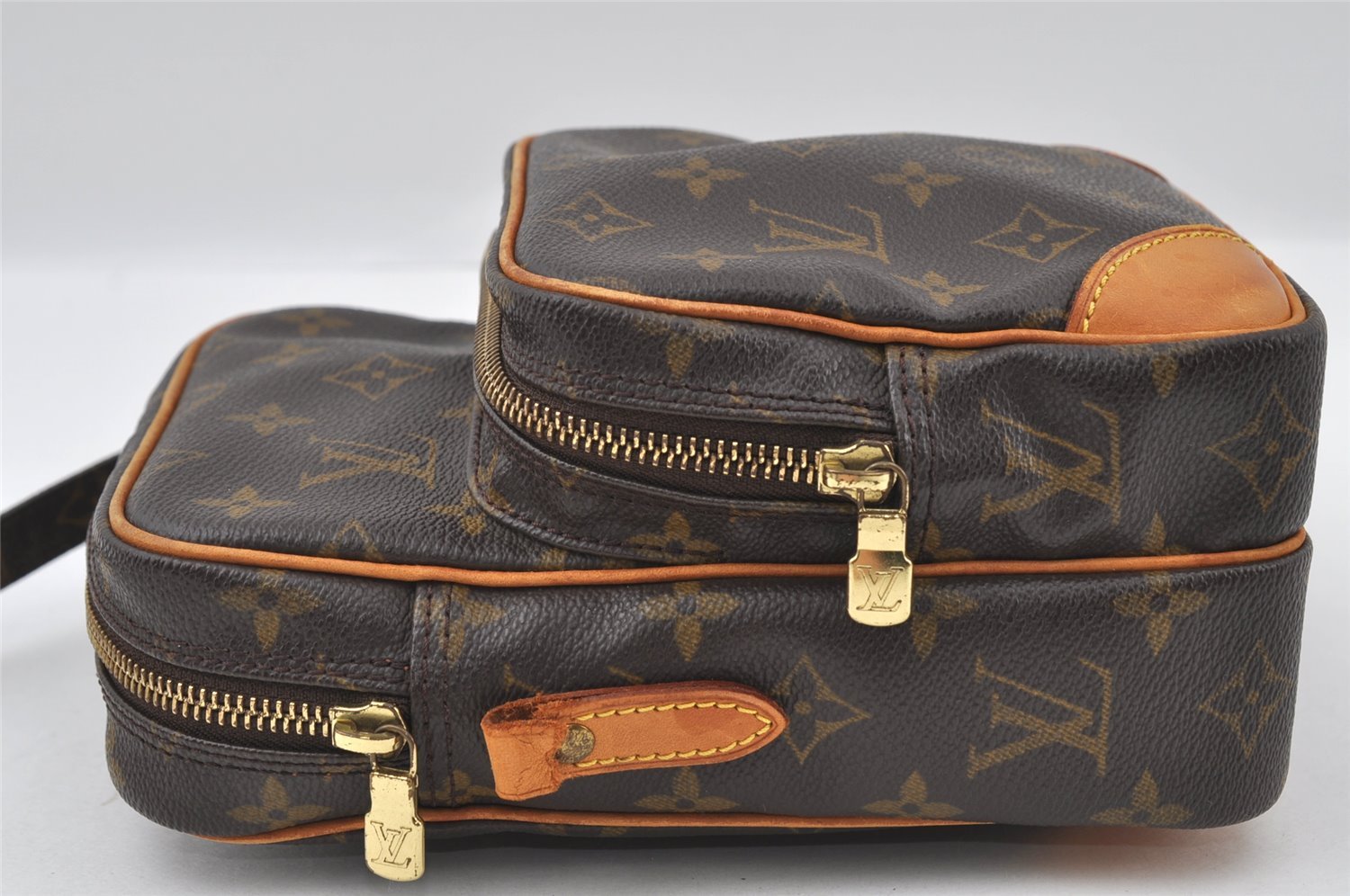 Authentic Louis Vuitton Monogram Amazone Shoulder Cross Bag M45236 LV Junk 5617I