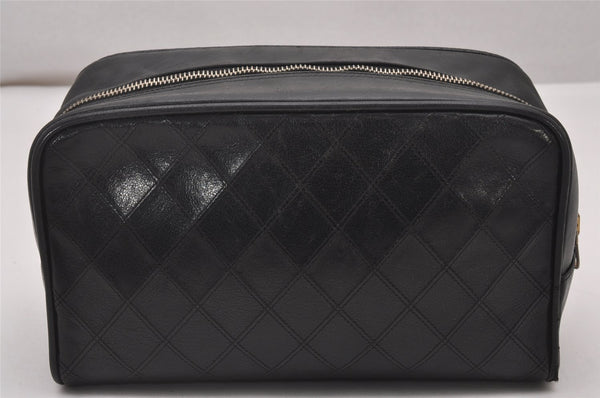 Authentic CHANEL Calf Skin Bicolore CC Logo Clutch Hand Bag Purse Black 5634I