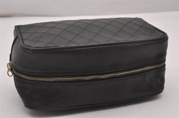 Authentic CHANEL Calf Skin Bicolore CC Logo Clutch Hand Bag Purse Black 5634I
