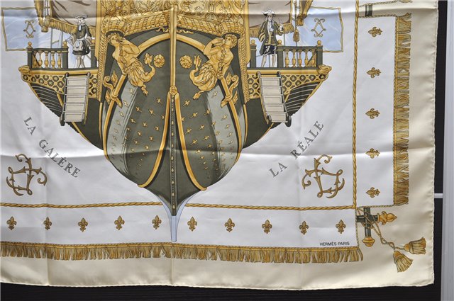 Authentic HERMES Carre 90 Scarf 