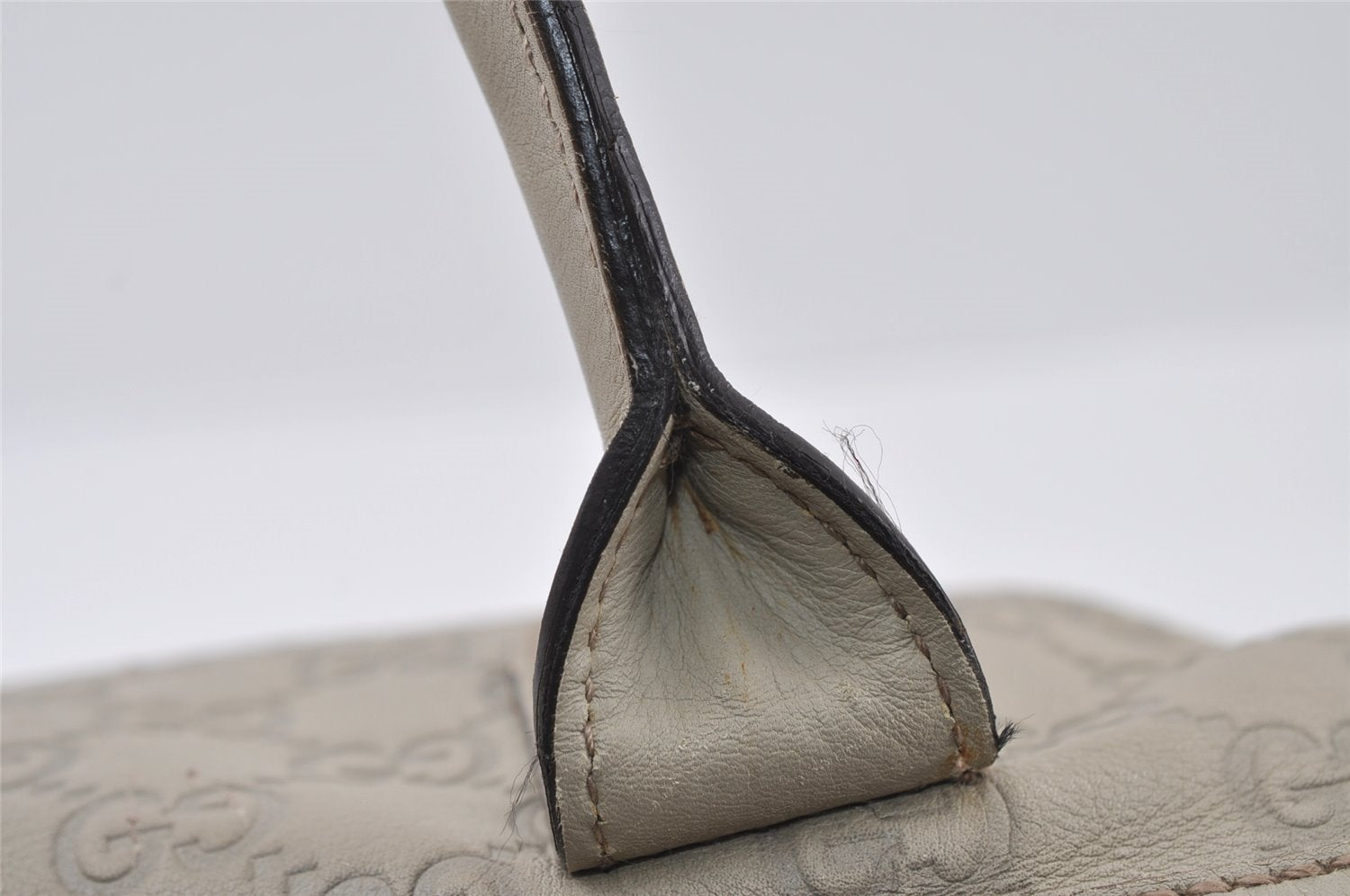 Authentic GUCCI Guccissima Princy Tote Bag GG Leather 177052 White 5651I