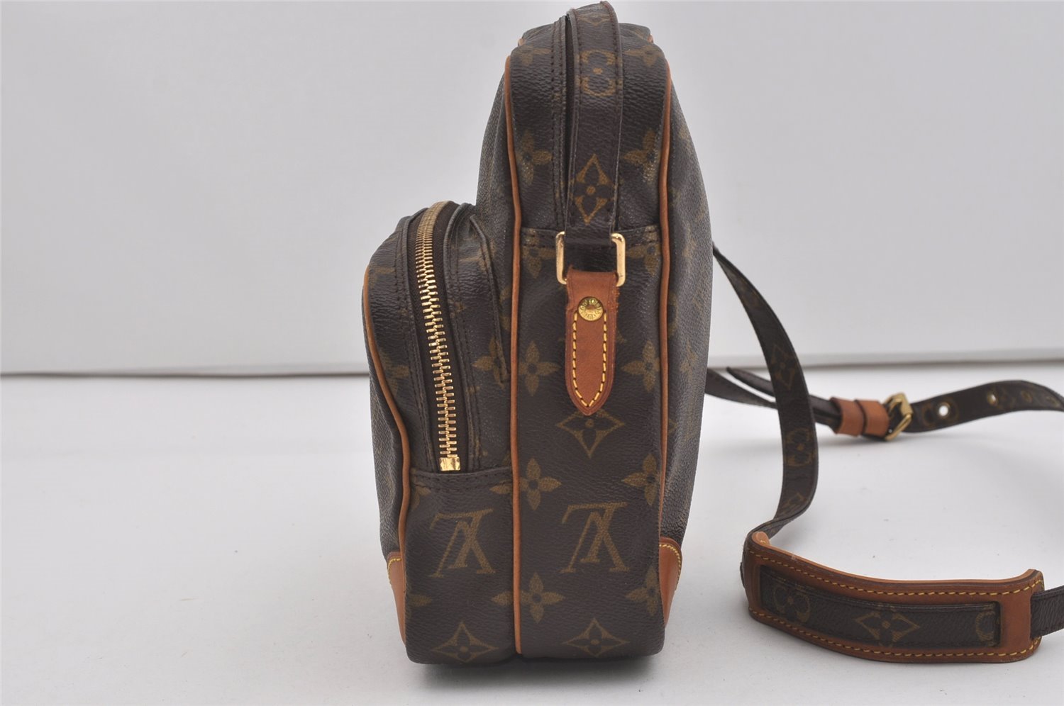 Authentic Louis Vuitton Monogram Amazone Shoulder Cross Body Bag M45236 LV 5658I