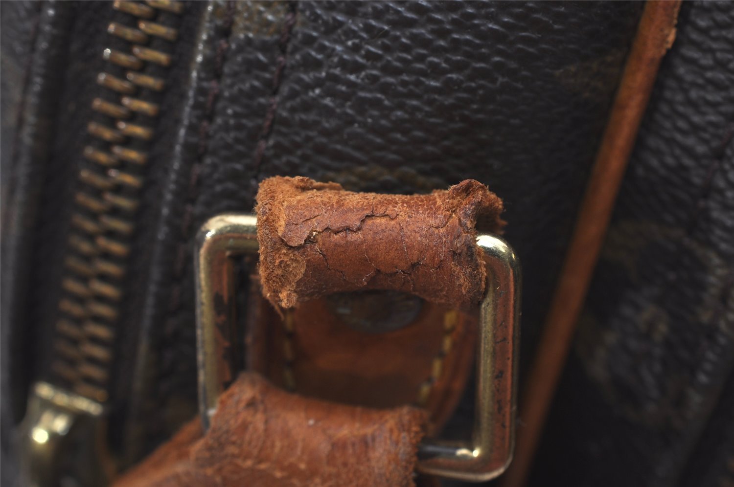 Authentic Louis Vuitton Monogram Reporter PM Shoulder Cross Bag M45254 LV 5660I